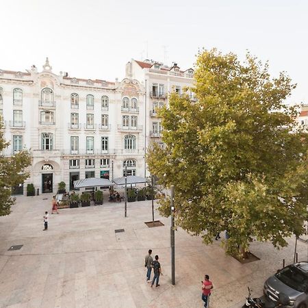 Flh Intendente Industrial Mezzanine With Balcony Lisbon Bagian luar foto