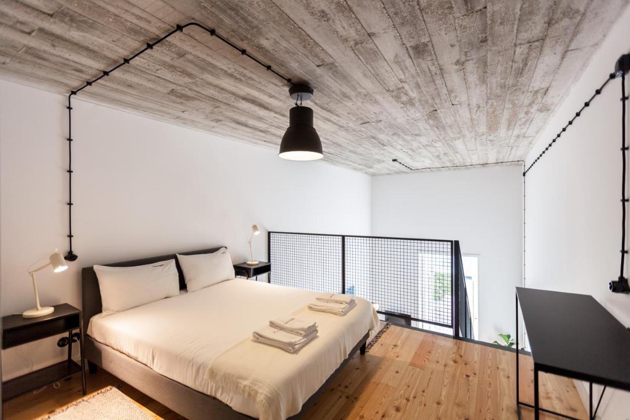 Flh Intendente Industrial Mezzanine With Balcony Lisbon Bagian luar foto