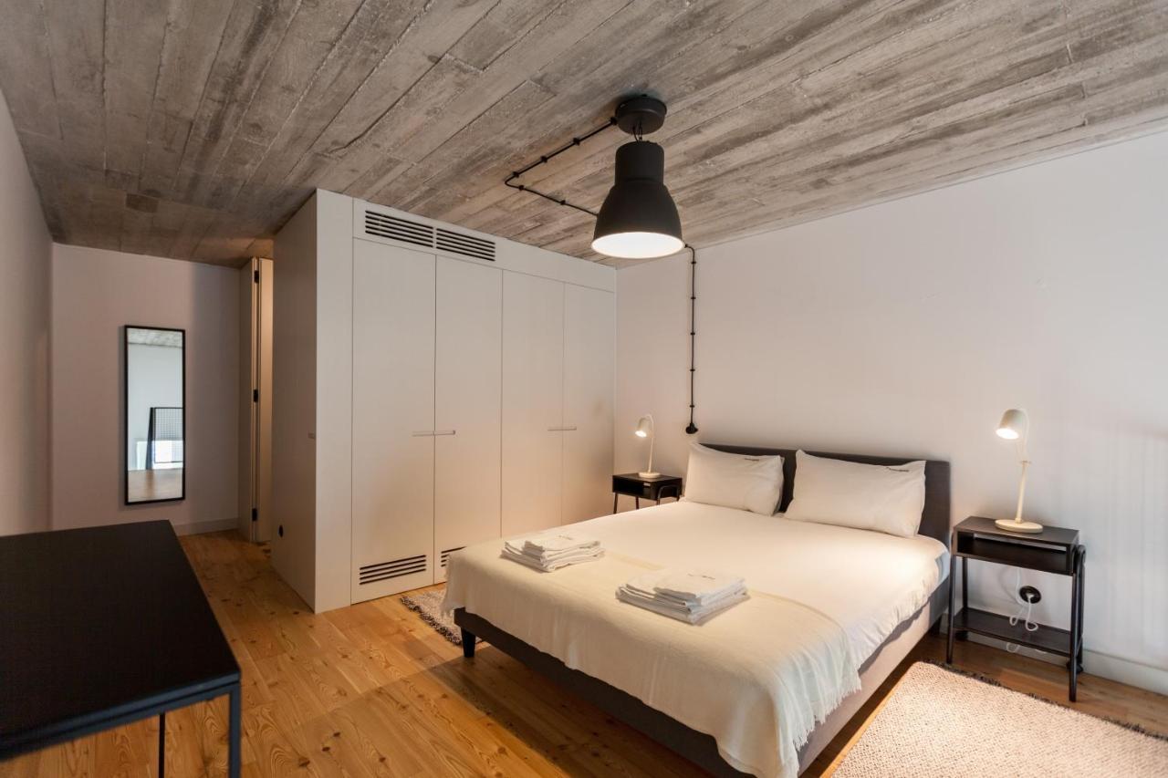 Flh Intendente Industrial Mezzanine With Balcony Lisbon Bagian luar foto